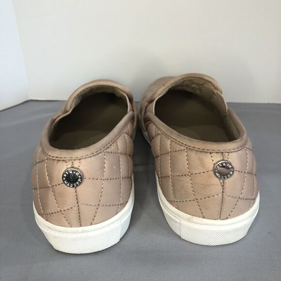 Steve Madden Womens Slip On Sneaker Pink Rose Quilted Size 7.5 - Picture 5 of 7